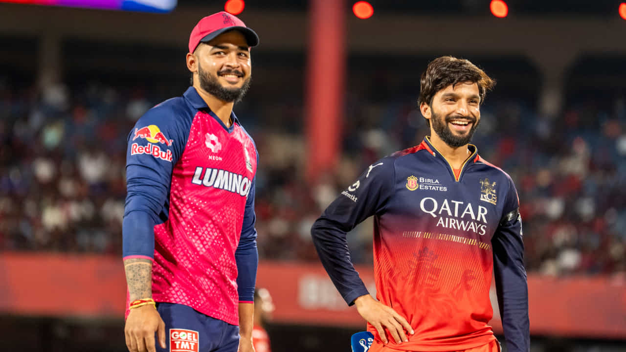 RR vs RCB Playing XI: ಟಾಸ್ ಗೆದ್ದ ರಾಜಸ್ಥಾನ್; ಆರ್ಸಿಬಿ ತಂಡಕ್ಕೆ ಹೇಜಲ್ವುಡ್ ಎಂಟ್ರಿ RR vs RCB Playing XI: ಟಾಸ್ ಗೆದ್ದ ರಾಜಸ್ಥಾನ್; ಆರ್ಸಿಬಿ ತಂಡಕ್ಕೆ ಹೇಜಲ್ವುಡ್ ಎಂಟ್ರಿ
