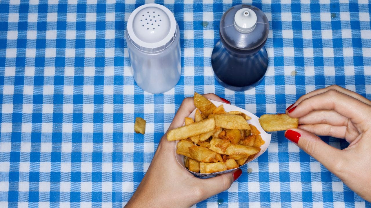 ಸಿಹಿಯಾಗಿರುವ ಆಹಾರವೊಂದೇ ಅಲ್ಲ ನೀವು ಇಷ್ಟಪಟ್ಟು ತಿನ್ನುವ ಉಪ್ಪು ಉಪ್ಪಾಗಿರುವ ಆಹಾರ ಕೂಡ ಶುಗರ್ ಲೆವೆಲ್ ಹೆಚ್ಚಿಸಬಹುದು!