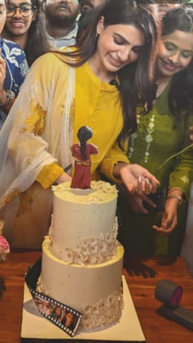 ಆಪ್ತರೊಟ್ಟಿಗೆ ಸರಳವಾಗಿ ಹುಟ್ಟುಹಬ್ಬ ಆಚರಿಸಿಕೊಂಡ ಸಮಂತಾ: ವಿಡಿಯೋ