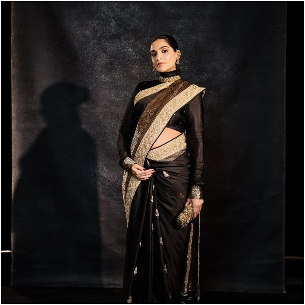 ಸೋನಂ ಕಪೂರ್ ಅವರು 2018ರಲ್ಲಿ ಆನಂದ್ ಜೊತೆ ಸೋನಂ ಕಪೂರ್ ಮದುವೆ ಆದರು. ಆನಂದ್ ಅವರು ಲಂಡನ್​​ನಲ್ಲಿ ದೊಡ್ಡ ಬಿಸ್ನೆಸ್​​ಮೆನ್. ಈ ದಂಪತಿಗೆ 2022ರಲ್ಲಿ ಗಂಡು ಮಗು ಜನಿಸಿತು. ಮಗನಿಗೆ ವಾಯು ಎಂದು ಹೆಸರು ಇಟ್ಟಿದ್ದಾರೆ.