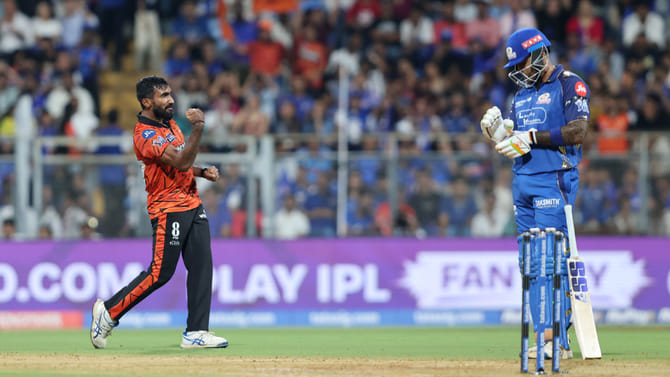 ಮುಂಬೈ ವಿರುದ್ಧ 6 ವಿಕೆಟ್​​ಗಳಿಂದ ಗೆದ್ದ ಸನ್​ರೈಸರ್ಸ್​