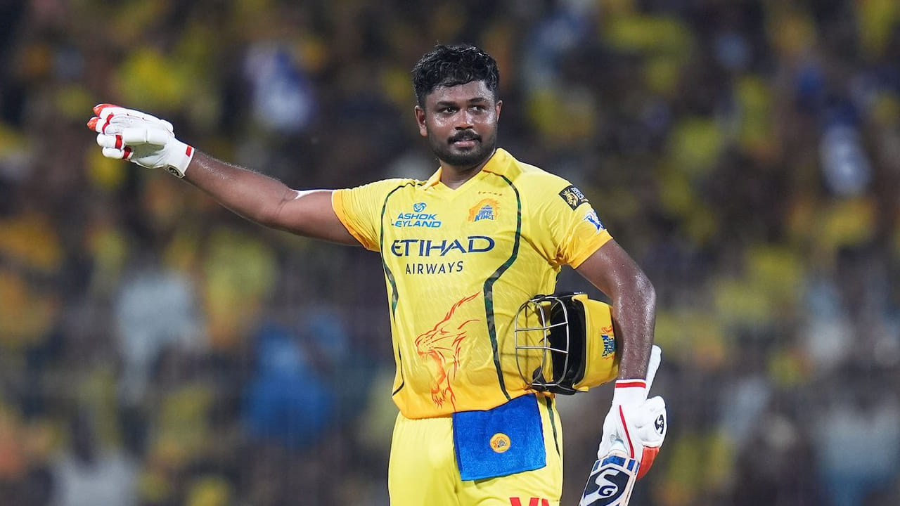 ಇಂಡಿಯನ್ ಪ್ರೀಮಿಯರ್ ಲೀಗ್ (IPL) ಅಂದ ಮೇಲೆ ಅಲ್ಲಿ ದಾಖಲೆಗಳಿಗೆ ಕೊರತೆಯಿಲ್ಲ. ದಾಖಲೆಗಳ ನಡುವೆ ಸಂಜು ಸ್ಯಾಮ್ಸನ್ (Sanju Samson) ಅಪರೂಪದ ರೆಕಾರ್ಡ್​ವೊಂದನ್ನು ನಿರ್ಮಿಸಿದ್ದಾರೆ. ಅದು ಸಹ ನಾಲ್ಕು ವಿಭಿನ್ನ ಸೀಸನ್‌ಗಳಲ್ಲಿ 'ಸೀಸನ್‌ನ ಮೊದಲ ಶತಕ' ಸಿಡಿಸುವ ಮೂಲಕ ಎಂಬುದು ವಿಶೇಷ.