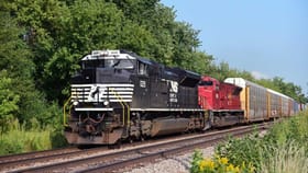 ಬೇಸಿಗೆ ರಜೆಯ ಹಿನ್ನೆಲೆ ಬೆಂಗಳೂರು-ತಿರುಚಿರಾಪಲ್ಲಿ ನಡುವೆ ವಿಶೇಷ ರೈಲು