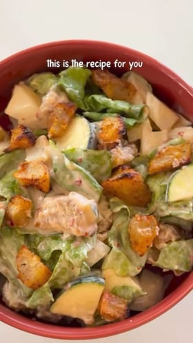 ತುಂಬಾ ರುಚಿಕರವಾದ ಸಿಹಿ ಆಲೂಗಡ್ಡೆ ಸಲಾಡ್