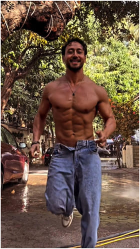 ಕಣ್ಣು ಕುಕ್ಕಿದೆ ಟೈಗರ್ ಶ್ರಾಫ್ ಕಬ್ಬಿಣದಂತಹ ದೇಹ