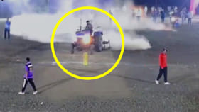 ಪಂದ್ಯಕ್ಕೆ ಕರೆದಿಲ್ಲವೆಂದು ಕ್ರಿಕೆಟ್ ಪಿಚ್ ಅನ್ನೇ ಉಳುಮೆ ಮಾಡಿದ ಭೂಪ!