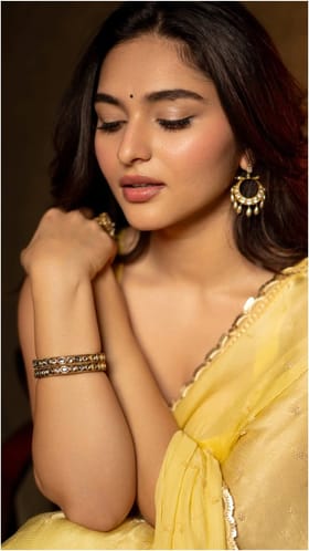 ಕಯಾದು ಲೋಹರ್ ಎಷ್ಟು ಸುಂದರ ನೋಡಿ