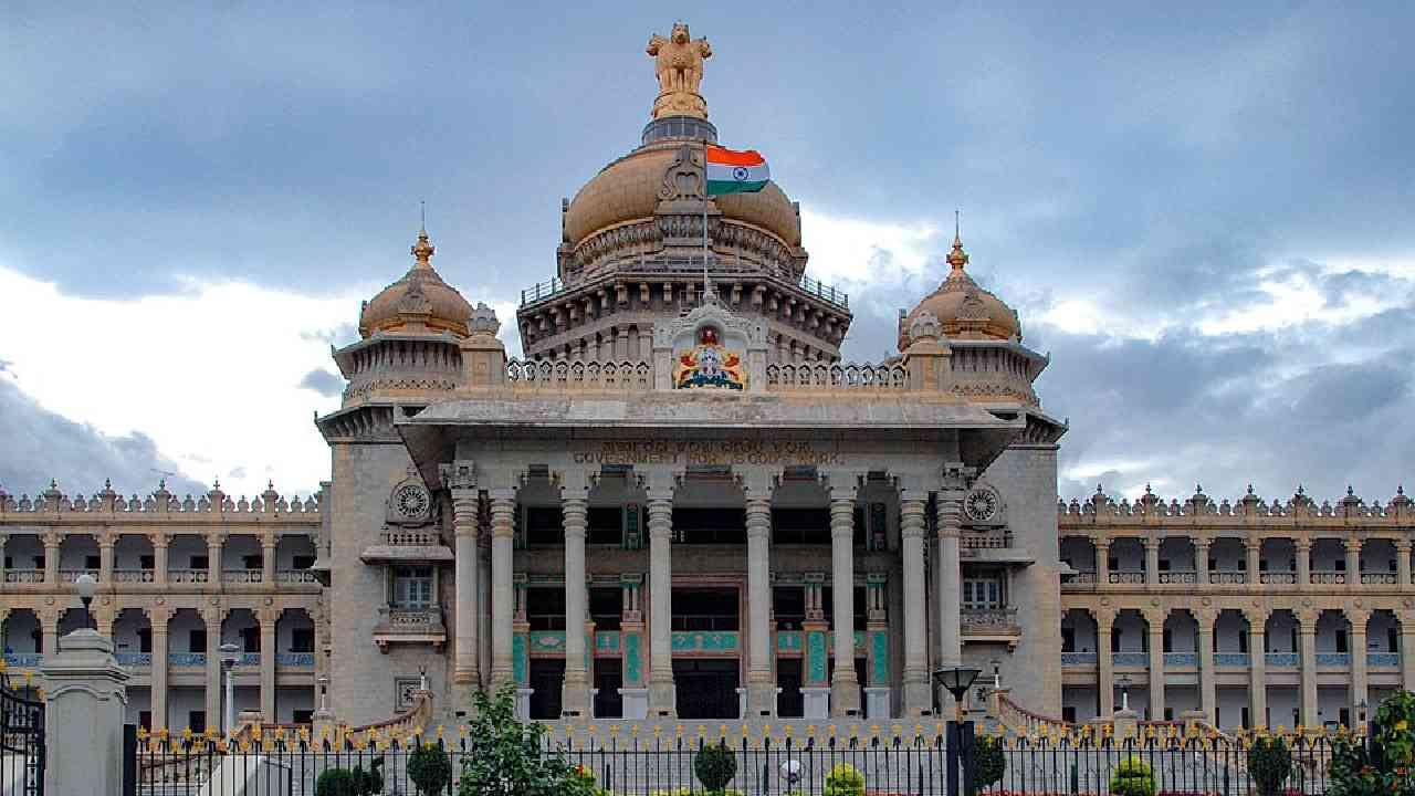 ವಿಶೇಷ ಸಂಪುಟ ಸಭೆ ಅಂತ್ಯ: ಒಳ ಮೀಸಲಾತಿ ಹಂಚಿಕೆಗೆ ಕ್ರಾಂತಿಕಾರಿ ನಿರ್ಣಯ, ಯಾರಿಗೆ ಎಷ್ಟು?