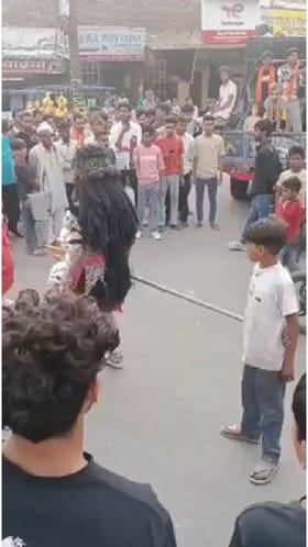 ಹನುಮಾನ್ ಜಯಂತಿ ಮೆರವಣಿಗೆ ವೇಳೆ ಭಾರೀ ದುರಂತ