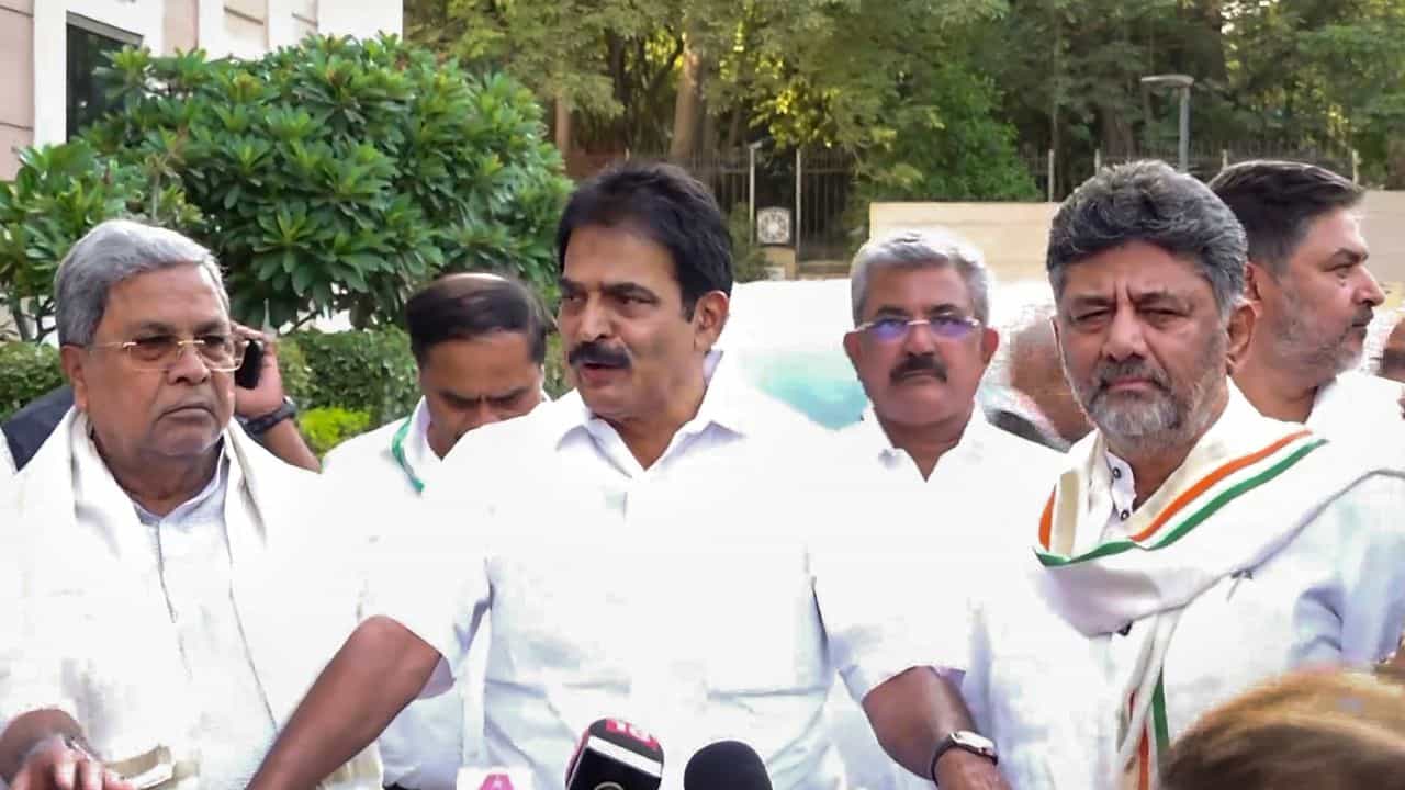 ರಾಜ್ಯದಲ್ಲಿ ಮೇಜರ್​​ ಸರ್ಜರಿಗೆ ಮುಂದಾದ 'ಕೈ' ಕಮಾಂಡ್​​: ಜಾತಿ ಸಮೀಕರಣದ ಆಧಾರದಲ್ಲಿ ತಂತ್ರ