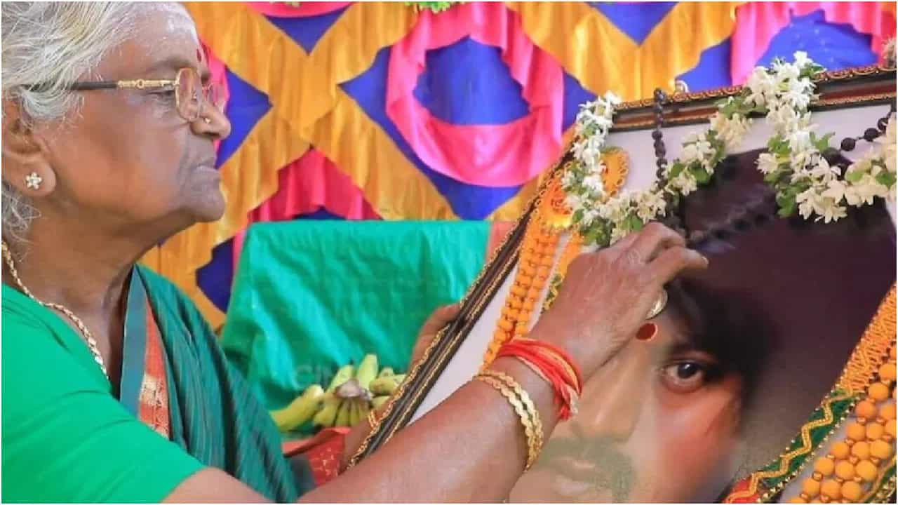 ತಾಯಿಗೆ 80 ಕೋಟಿ ಮನೆ ಕೊಟ್ಟು ನಿಧನ ಹೊಂದಿದ ‘ಕಿರಾತಕ’ ನಟ; ಬೇಸರದಲ್ಲಿ ಗುಡಿಸಲು ಸೇರಿದ ಅಮ್ಮ ತಾಯಿಗೆ 80 ಕೋಟಿ ಮನೆ ಕೊಟ್ಟು ನಿಧನ ಹೊಂದಿದ ‘ಕಿರಾತಕ’ ನಟ; ಬೇಸರದಲ್ಲಿ ಗುಡಿಸಲು ಸೇರಿದ ಅಮ್ಮ