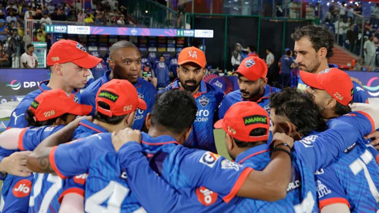 Delhi Capitals: ಏಳು ಸೋಲಿನ ಹೊರತಾಗಿಯೂ ಡೆಲ್ಲಿ ಕ್ಯಾಪಿಟಲ್ಸ್ ಪ್ಲೇಆಫ್ ತಲುಪಬಹುದೇ?: ಇಲ್ಲಿದೆ ಲೆಕ್ಕಾಚಾರ Delhi Capitals: ಏಳು ಸೋಲಿನ ಹೊರತಾಗಿಯೂ ಡೆಲ್ಲಿ ಕ್ಯಾಪಿಟಲ್ಸ್ ಪ್ಲೇಆಫ್ ತಲುಪಬಹುದೇ?: ಇಲ್ಲಿದೆ ಲೆಕ್ಕಾಚಾರ