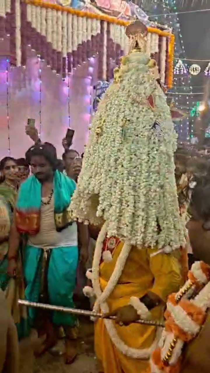 ಅದ್ದೂರಿಯಾಗಿ ನಡೆದ ಮೌಕ್ತಿಕಾಂಬ ಅಮ್ಮನವರ ಕರಗ ಮಹೋತ್ಸವ!