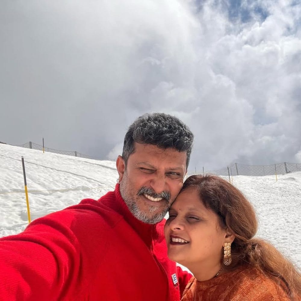 'ಪಾರು' ಹಾಗೂ ಇತ್ತೀಚಿನ 'ಕೃಷ್ಣ ರುಕ್ಕು' ಧಾರಾವಾಹಿಗಳ ಹಿಂದೆ ಈ ದಂಪತಿಗಳ ಸೃಜನಶೀಲ ಶ್ರಮವಿತ್ತು. ಸದಾ ನಗುಮುಖದಿಂದ ಕೆಲಸ ಮಾಡುತ್ತಿದ್ದ ಈ ಜೋಡಿ, ನೂರಾರು ತಂತ್ರಜ್ಞರಿಗೆ ಬದುಕು ನೀಡಿದ್ದರು.