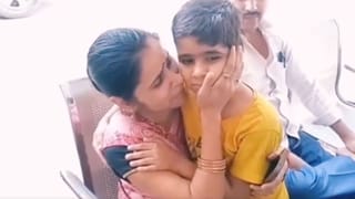 ಕೊಪ್ಪಳದಲ್ಲಿ ಭೀಕರ ಅಪಘಾತ: ಟೈರ್ ಬ್ಲಾಸ್ಟ್ ಆಗಿ ಟಿಟಿ ವಾಹನ ಪಲ್ಟಿ, ಮಗು ಸೇರಿ 12 ಜನರಿಗೆ ಗಾಯ