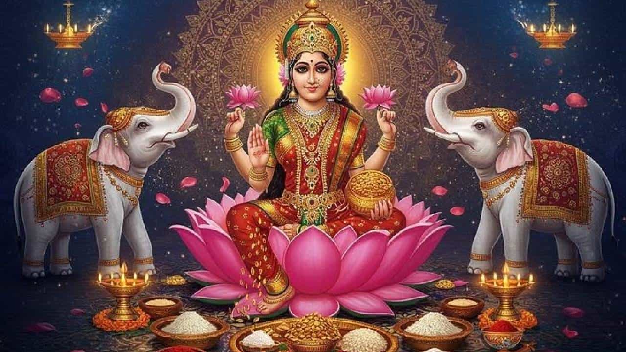 Gajalakshmi Rajayoga: ಗಜಲಕ್ಷ್ಮಿ ರಾಜಯೋಗ; ಗುರು-ಶುಕ್ರರ ಅಪರೂಪದ ಸಂಯೋಗ, ಈ 5 ರಾಶಿಯವರ ಬದುಕು ಬಂಗಾರ! Gajalakshmi Rajayoga: ಗಜಲಕ್ಷ್ಮಿ ರಾಜಯೋಗ; ಗುರು-ಶುಕ್ರರ ಅಪರೂಪದ ಸಂಯೋಗ, ಈ 5 ರಾಶಿಯವರ ಬದುಕು ಬಂಗಾರ!