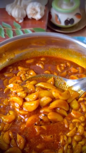 ಬೆಳ್ಳುಳ್ಳಿ ಉಪ್ಪಿನಕಾಯಿ; ಇಲ್ಲಿದೆ ಈಸಿ ರೆಸಿಪಿ