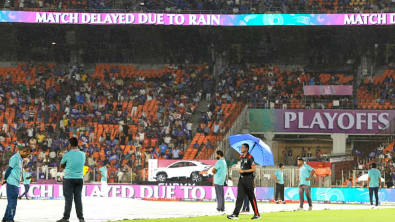 IPL 2026: ಪ್ಲೇಆಫ್ ಸುತ್ತಿಗೆ ಮೀಸಲು ದಿನವಿಲ್ಲ; ಹೀಗಾಗಿ ಪಂದ್ಯ ರದ್ದಾದರೆ ಫಲಿತಾಂಶ ನಿರ್ಧರಿಸುವುದು ಹೇಗೆ? IPL 2026: ಪ್ಲೇಆಫ್ ಸುತ್ತಿಗೆ ಮೀಸಲು ದಿನವಿಲ್ಲ; ಹೀಗಾಗಿ ಪಂದ್ಯ ರದ್ದಾದರೆ ಫಲಿತಾಂಶ ನಿರ್ಧರಿಸುವುದು ಹೇಗೆ?
