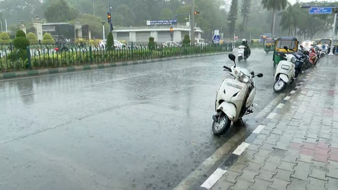 7 ಜಿಲ್ಲೆಗಳಲ್ಲಿ ನಾಳೆ ಆರೆಂಜ್​​ ಅಲರ್ಟ್​​, ರಾಜ್ಯದಲ್ಲಿ ಮೇ 21ರವರೆಗೆ ಮಳೆ
