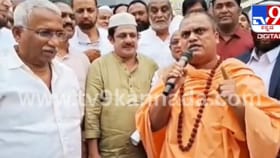 ಜಮೀರ್ ಸಿಎಂ ಆಗಲಿ ಎಂದ ಸ್ವಾಮೀಜಿಯ ವಿಡಿಯೋ ವೈರಲ್!