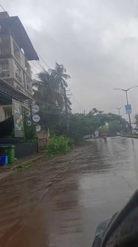 ಬೆಳ್ಳಂಬೆಳಗ್ಗೆ ಮಂಗಳೂರಿನಲ್ಲಿ ವರುಣಾರ್ಭಟ!