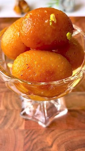 ಸಾಫ್ಟ್ ಮ್ಯಾಂಗೋ ಗುಲಾಬ್ ಜಾಮೂನ್, ರೆಸಿಪಿ ಇಲ್ಲಿದೆ
