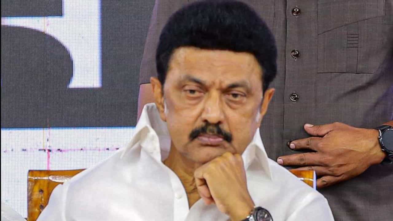 ಡಿಎಂಕೆಗೆ ಭರ್ಜರಿ ಶಾಕ್: ಭದ್ರಕೋಟೆಯಲ್ಲೇ ಹಾಲಿ ಸಿಎಂ ಸ್ಟಾಲಿನ್ ಮಣಿಸಿದ ಟಿವಿಕೆ ಡಿಎಂಕೆಗೆ ಭರ್ಜರಿ ಶಾಕ್: ಭದ್ರಕೋಟೆಯಲ್ಲೇ ಹಾಲಿ ಸಿಎಂ ಸ್ಟಾಲಿನ್ ಮಣಿಸಿದ ಟಿವಿಕೆ