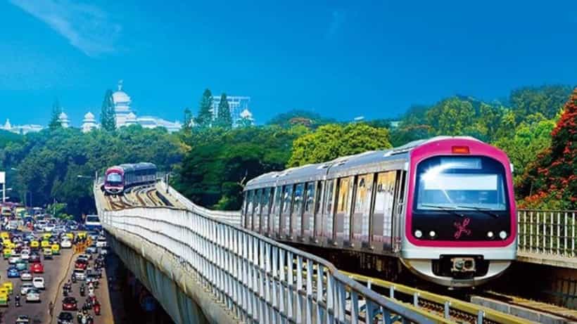 ಬೆಂಗಳೂರು: ತಾಂತ್ರಿಕ ದೋಷದಿಂದ ಕಬ್ಬನ್ ಪಾರ್ಕ್ ಮೆಟ್ರೋ ನಿಲ್ದಾಣ ಬಂದ್ ಆಗಿ ಪ್ರಯಾಣಿಕರ ಪರದಾಟ