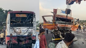 ಡಾಬಸ್ ಪೇಟೆ ಬಳಿ ಸರಣಿ ಅಪಘಾತ: ಇಬ್ಬರ ಸ್ಥಿತಿ ಗಂಭೀರ