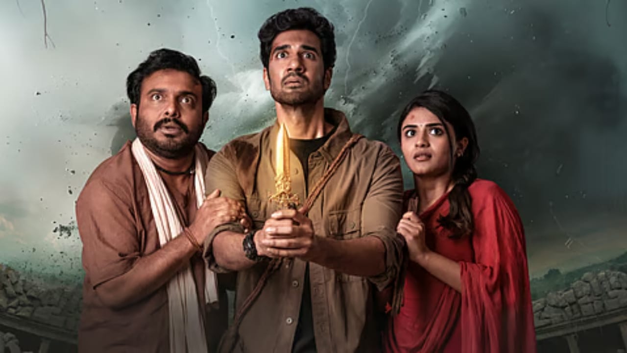 ಚಿರಂಜೀವಿ ಕುಟುಂಬದ ಮಗಳು ನಿಹಾರಿಕಾ ಕೊನಿಡೇಲ ನಿರ್ಮಾಣ ಮಾಡಿ, ಮಹಿಳಾ ನಿರ್ದೇಶಕಿ ಮಾನಸ ಶರ್ಮಾ ನಿರ್ದೇಶನ ಮಾಡಿರುವ ಸಿನಿಮಾ ‘ರಾಕಾಸ’ ಹಾರರ್ ಕಾಮಿಡಿ ಜಾನರ್​​ನ ಸಿನಿಮಾ ಆಗಿದ್ದು, ಈ ಸಿನಿಮಾ ಇದೀಗ ನೆಟ್​​ಫ್ಲಿಕ್ಸ್​ನಲ್ಲಿ ಬಿಡುಗಡೆ ಆಗಿದೆ.