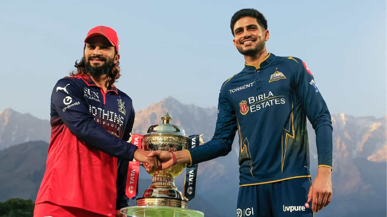 RCB vs GT: ಯಾರೇ ಗೆದ್ದರೂ 2ನೇ ಬಾರಿ ಚಾಂಪಿಯನ್! RCB vs GT: ಯಾರೇ ಗೆದ್ದರೂ 2ನೇ ಬಾರಿ ಚಾಂಪಿಯನ್!