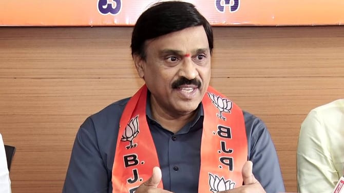ಜನಾರ್ದನ ರೆಡ್ಡಿಗೆ ರಿಲೀಫ್: ಅಕ್ರಮ ಅದಿರು ಸಾಗಾಟದ ಕೇಸ್​​ ಕೈಬಿಟ್ಟ ಕೋರ್ಟ್