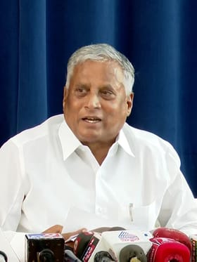 'ಸಿದ್ದರಾಮಯ್ಯ ಸಣ್ಣತನ ಬಿಡಲಿ': ವಿ. ಸೋಮಣ್ಣ