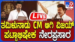 ಪ್ರಧಾನಿ ಮೋದಿಗೆ ಆರ್ಟ್​ ಆಫ್ ಲಿವಿಂಗ್ ಫೋಟೊ ಕೊಟ್ಟು ಸನ್ಮಾನಿಸಿದ ಶ್ರೀ ಶ್ರೀ ರವಿಶಂಕರ್ ಗುರೂಜಿ