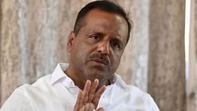 ಕೊರಗಜ್ಜ ಸರ್ಕಲ್​​ ವಿವಾದ: ಖಾದರ್​​ಗೆ ಘೇರಾವ್​ ಹಾಕಿದ್ದವರ ವಿರುದ್ಧ FIR