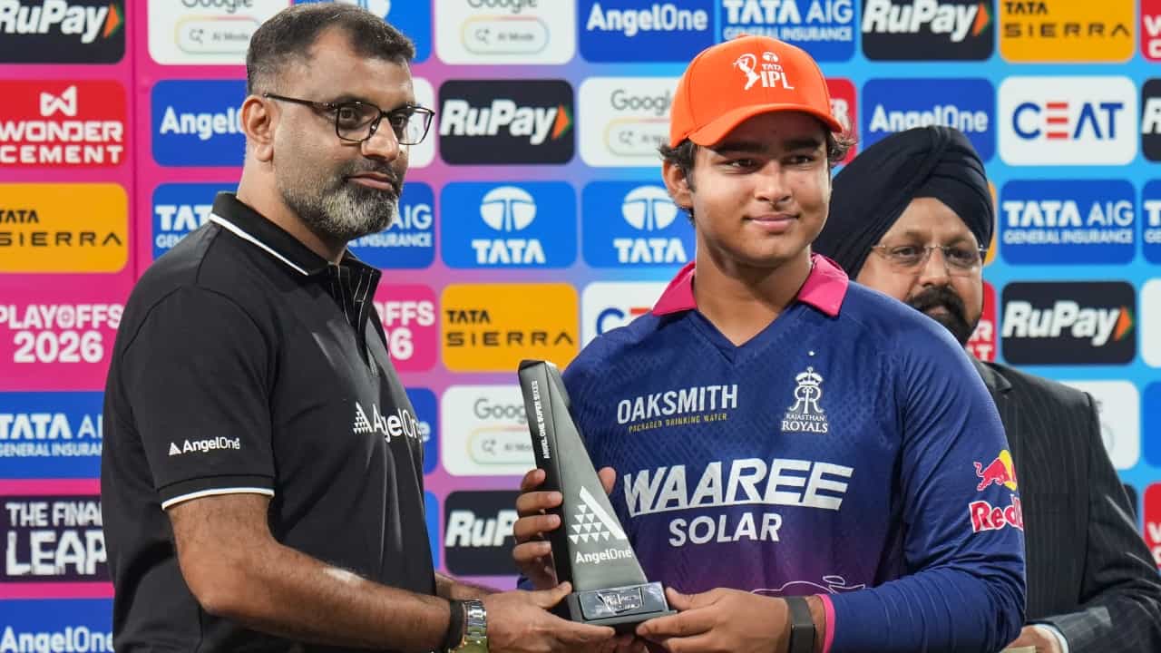 IPL 2026 Orange Cap: ಆರೆಂಜ್ ಕ್ಯಾಪ್ ಗೆದ್ದ 15 ವರ್ಷದ ವೈಭವ್ ಸೂರ್ಯವಂಶಿ IPL 2026 Orange Cap: ಆರೆಂಜ್ ಕ್ಯಾಪ್ ಗೆದ್ದ 15 ವರ್ಷದ ವೈಭವ್ ಸೂರ್ಯವಂಶಿ