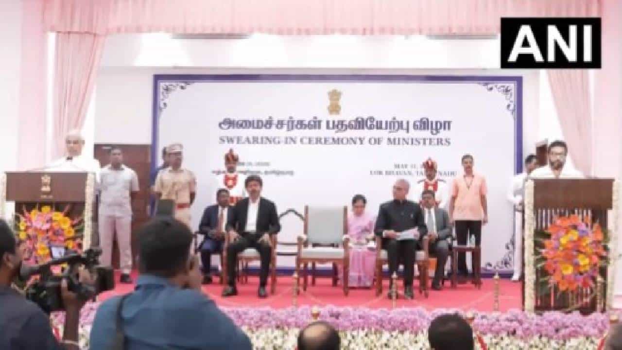 Tamil Nadu Cabinet Expansion: ತಮಿಳುನಾಡು ಸರ್ಕಾರದ ಸಂಪುಟ ವಿಸ್ತರಣೆ, ವಿಜಯ್ ಸಂಪುಟ ಸೇರಿದ 23 ಶಾಸಕರು, ಕಾಂಗ್ರೆಸ್ ಶಾಸಕರಿಗೂ ಸಚಿವ ಸ್ಥಾನ