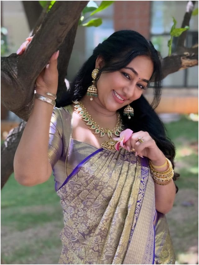 ಹೊಸ ಫೋಟೋಗಳಲ್ಲಿ ಮಿಂಚಿದ ವಿಜಯಲಕ್ಷ್ಮೀ ದರ್ಶನ್