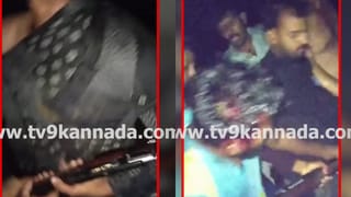 ಲಂಚದ ಬೇಡಿಕೆಯಿಟ್ಟ ಟಿಕೆಟ್​ ಇನ್​ಸ್ಪೆಕ್ಟರ್ ಮೈಚಳಿ ಬಿಡಿಸಿದ ಪ್ರಯಾಣಿಕ