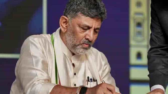 ಸಿಎಂ ಆದ ಬಳಿಕ ಡಿಕೆಶಿ ಬಂಪರ್ ಘೋಷಣೆ: ವಿದ್ಯಾರ್ಥಿಗಳಿಗೆ ಬಸ್ ಪಾಸ್ ಫ್ರೀ