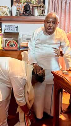 ಎಚ್ಚರಿಕೆ ಹೆಜ್ಜೆ ಇಟ್ಟ ಡಿಕೆಶಿ