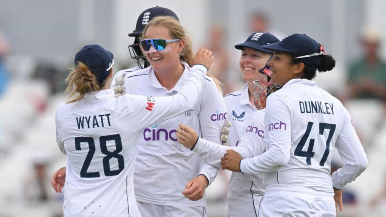 IND W vs ENG W: ಟೀಂ ಇಂಡಿಯಾ ವಿರುದ್ಧದ ಲಾರ್ಡ್ಸ್ ಟೆಸ್ಟ್ಗೆ ಇಂಗ್ಲೆಂಡ್ ತಂಡ ಪ್ರಕಟ IND W vs ENG W: ಟೀಂ ಇಂಡಿಯಾ ವಿರುದ್ಧದ ಲಾರ್ಡ್ಸ್ ಟೆಸ್ಟ್ಗೆ ಇಂಗ್ಲೆಂಡ್ ತಂಡ ಪ್ರಕಟ