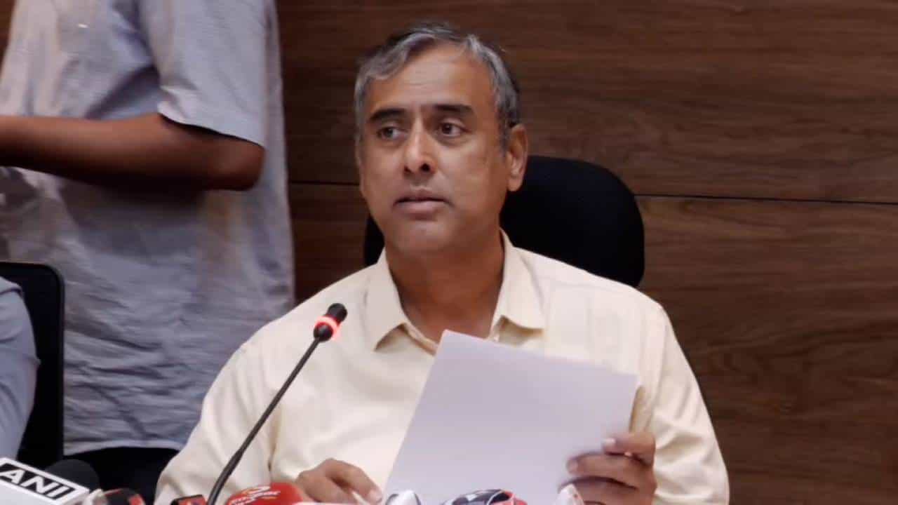 ಜಿಬಿಎ ವ್ಯಾಪ್ತಿಯಲ್ಲಿ ಶೇ 76.32ರಷ್ಟು ಮ್ಯಾಪಿಂಗ್: ಬೆಂಗಳೂರಿನಲ್ಲಿ SIR ಪ್ರಕ್ರಿಯೆ ಬಗ್ಗೆ ಮಾಹಿತಿ ನೀಡಿದ ಆಯುಕ್ತರು