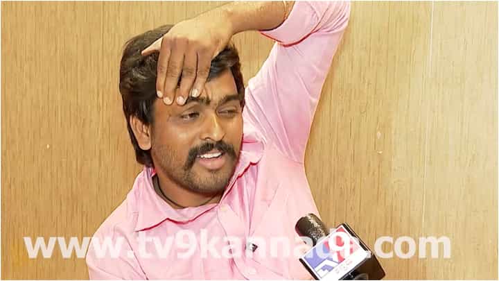 ಇಷ್ಟು ಫೇಮ್ ಸಿಕ್ಕರೂ ಸಿನಿಮಾಗಳಲ್ಲಿ ಏಕೆ ನಟಿಸಲ್ಲ? ಕಾರಣ ತಿಳಿಸಿದ ಹನುಮಂತ ಇಷ್ಟು ಫೇಮ್ ಸಿಕ್ಕರೂ ಸಿನಿಮಾಗಳಲ್ಲಿ ಏಕೆ ನಟಿಸಲ್ಲ? ಕಾರಣ ತಿಳಿಸಿದ ಹನುಮಂತ