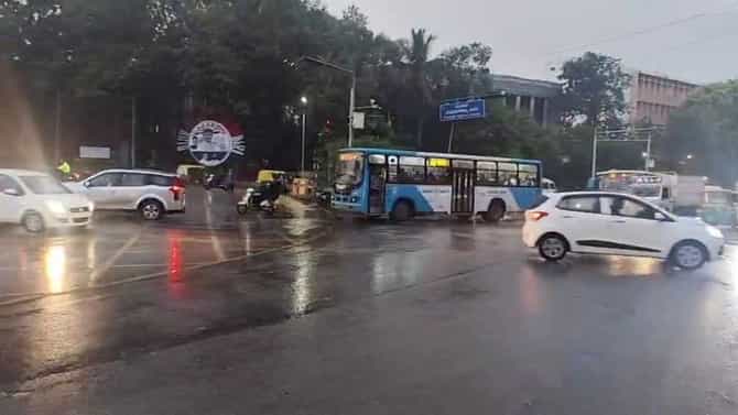 ಬೆಂಗಳೂರು, ಹಾಸನ ಸೇರಿದಂತೆ ಹಲವೆಡೆ ವರುಣಾರ್ಭಟ!