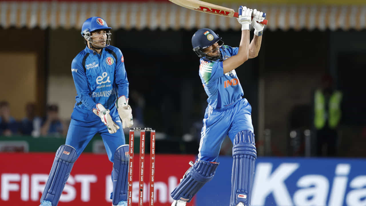 IND vs AFG: ಭಾರತ- ಅಫ್ಘನ್ ನಡುವಿನ ಕೊನೆಯ ಏಕದಿನ ಪಂದ್ಯ ಎಲ್ಲಿ, ಎಷ್ಟು ಗಂಟೆಗೆ ಆರಂಭ? IND vs AFG: ಭಾರತ- ಅಫ್ಘನ್ ನಡುವಿನ ಕೊನೆಯ ಏಕದಿನ ಪಂದ್ಯ ಎಲ್ಲಿ, ಎಷ್ಟು ಗಂಟೆಗೆ ಆರಂಭ?