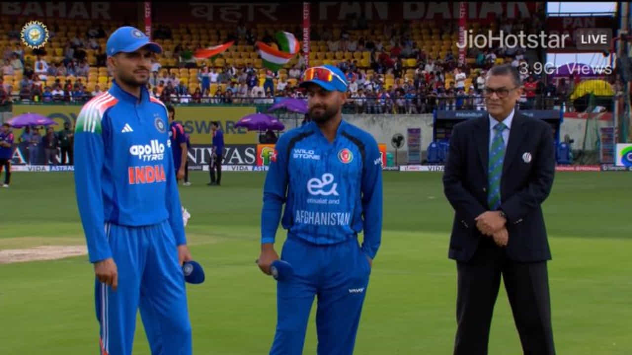 IND vs AFG: 25 ಓವರ್ಗಳ ಪಂದ್ಯ; ಟಾಸ್ ಗೆದ್ದ ಗಿಲ್, ಟೀಂ ಇಂಡಿಯಾ ಪರ ಇಬ್ಬರ ಪಾದಾರ್ಪಣೆ IND vs AFG: 25 ಓವರ್ಗಳ ಪಂದ್ಯ; ಟಾಸ್ ಗೆದ್ದ ಗಿಲ್, ಟೀಂ ಇಂಡಿಯಾ ಪರ ಇಬ್ಬರ ಪಾದಾರ್ಪಣೆ