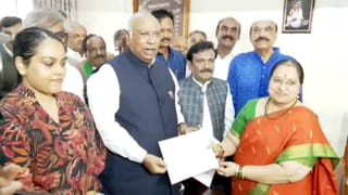 ರಾಜ್ಯಸಭೆಗೆ ಅವಿರೋಧ ಆಯ್ಕೆ: ಪ್ರಮಾಣಪತ್ರ ಸ್ವೀಕರಿಸಿದ ಎಐಸಿಸಿ ಅಧ್ಯಕ್ಷ ಮಲ್ಲಿಕಾರ್ಜುನ ಖರ್ಗೆ