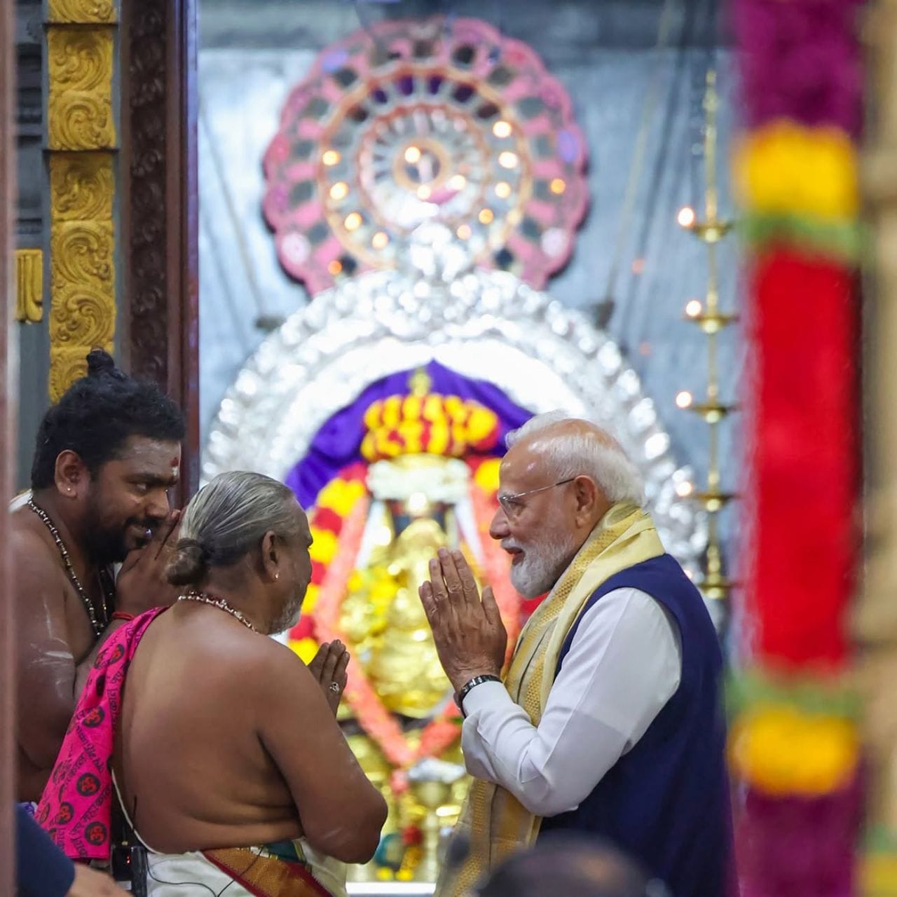 ಕಾರ್ಯಕ್ರಮದ ಚಿತ್ರಗಳನ್ನು ಹಂಚಿಕೊಂಡ ಪಿಎಂ, "ಕಳೆದ 50 ವರ್ಷಗಳಲ್ಲಿ ಸೆಶೆಲ್ಸ್ ಜನರ ಅದ್ಭುತ ಪ್ರಗತಿಯ ಪಯಣಕ್ಕೆ ಈ ಆಚರಣೆ ಸಾಕ್ಷಿಯಾಗಿದೆ.
