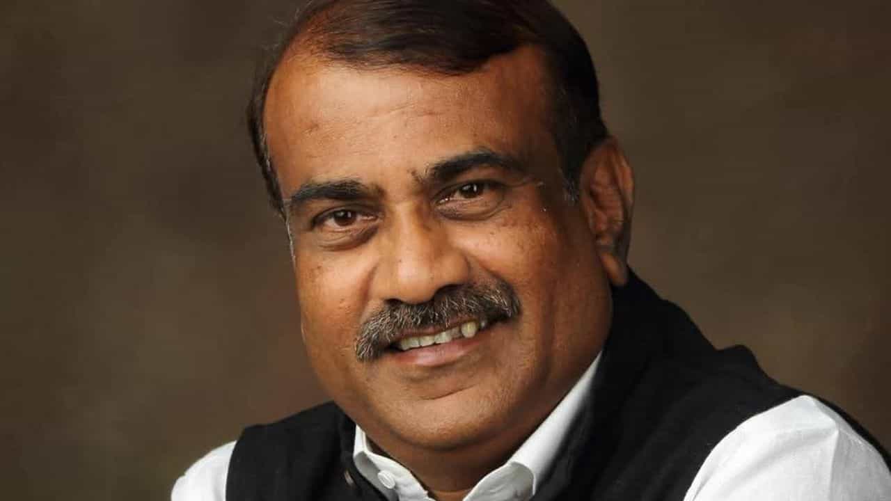 ರಾಜ್ಯಸಭೆಗೆ ಕಣಕ್ಕಿಳಿದ ಪ್ರೊ. ಎಂ. ನಾಗರಾಜ; ಮಾಜಿ ಪ್ರಧಾನಿ ದೇವೇಗೌಡರ ಸ್ಥಾನಕ್ಕೆ ಬಿಜೆಪಿ ಇವರನ್ನೇ ಆರಿಸಿದ್ದೇಕೆ? ರಾಜ್ಯಸಭೆಗೆ ಕಣಕ್ಕಿಳಿದ ಪ್ರೊ. ಎಂ. ನಾಗರಾಜ; ಮಾಜಿ ಪ್ರಧಾನಿ ದೇವೇಗೌಡರ ಸ್ಥಾನಕ್ಕೆ ಬಿಜೆಪಿ ಇವರನ್ನೇ ಆರಿಸಿದ್ದೇಕೆ?